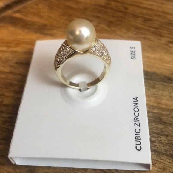 Charter Club Jewelry - Charter Club Cubic Zirconia Pearl Like Ring Size 5